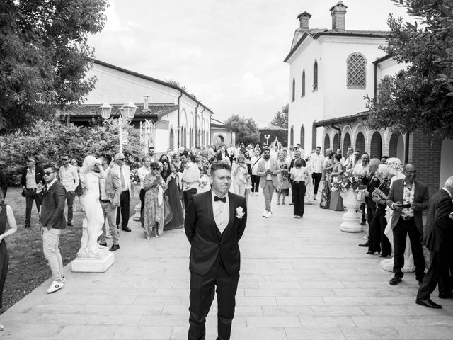 Il matrimonio di Cristina e Mattia a Bagnolo San Vito, Mantova 16