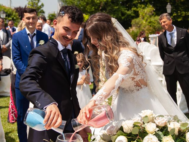 Il matrimonio di Armando  e Carolina  a Sissa, Parma 9