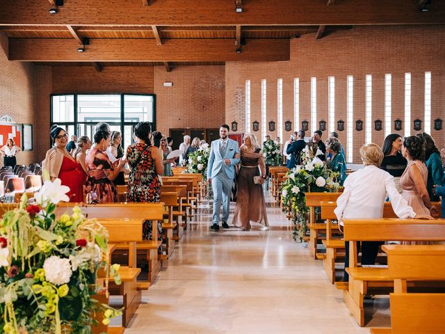 Il matrimonio di Elia e Sara a Osimo, Ancona 34