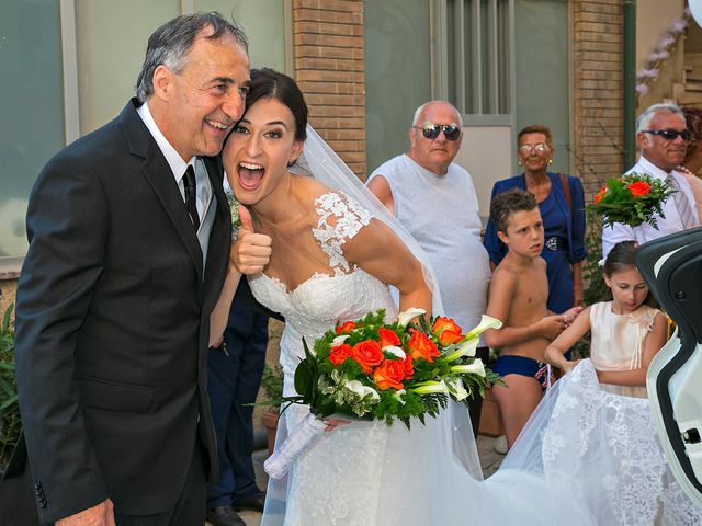 Il matrimonio di Fabio e Monica a Offida, Ascoli Piceno 22