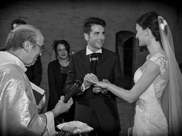 Il matrimonio di Fabio e Monica a Offida, Ascoli Piceno 32