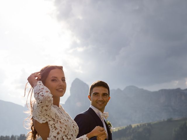 Il matrimonio di Lorenzo e Francesca a Badia-Abtei, Bolzano 11