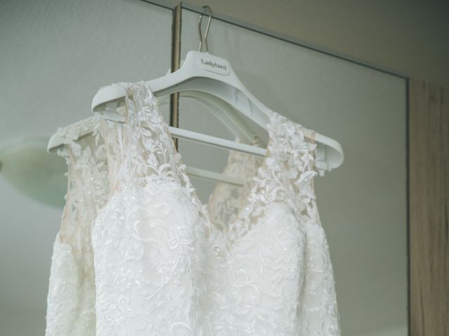 Il matrimonio di Valentino e Rosanna a Lurago Marinone, Como 4