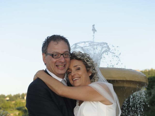 Il matrimonio di Fabrizio e Erica a Mogliano, Macerata 32