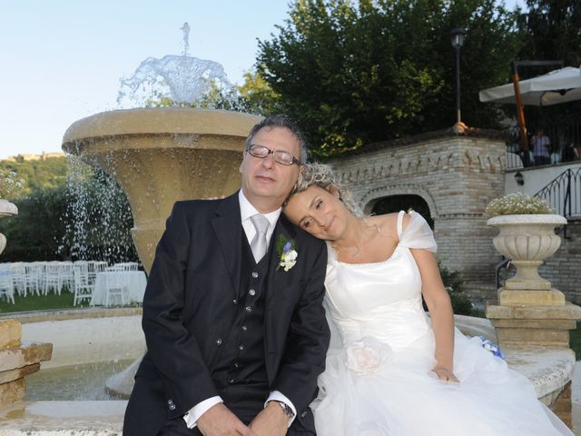 Il matrimonio di Fabrizio e Erica a Mogliano, Macerata 33