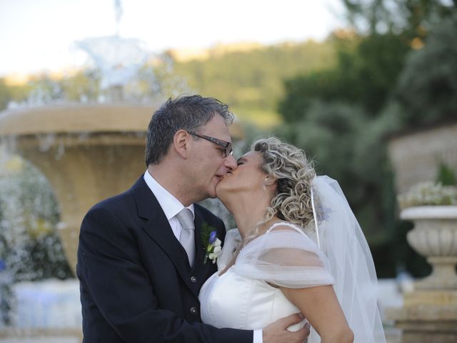 Il matrimonio di Fabrizio e Erica a Mogliano, Macerata 2