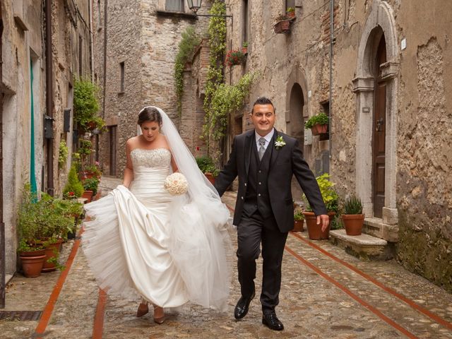 Il matrimonio di Paolo e Gloria a Amelia, Terni 27