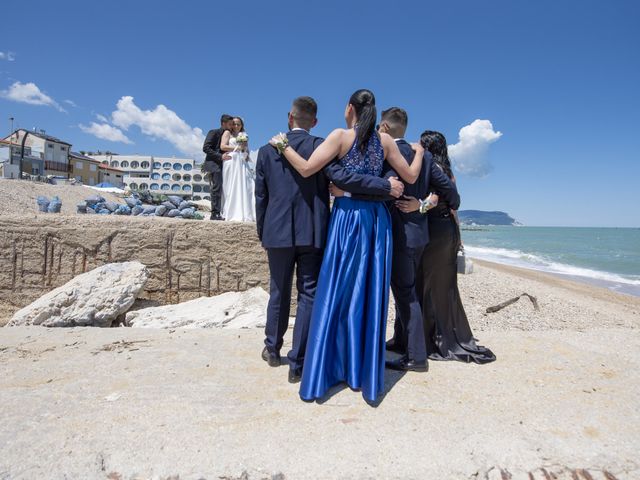 Il matrimonio di Sonia e Alessandro a Camerano, Ancona 6