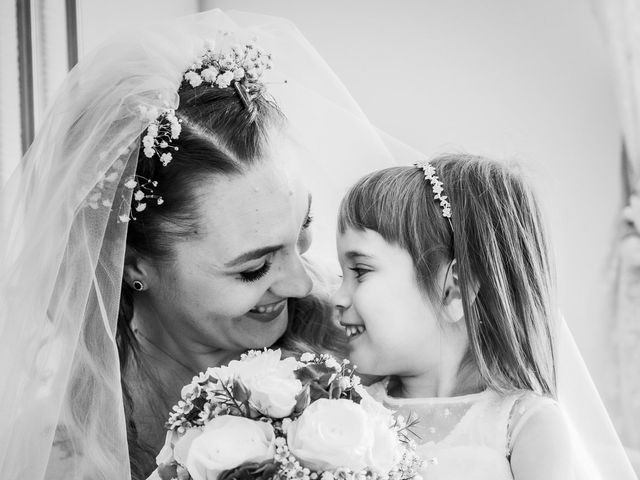 Il matrimonio di Sonia e Alessandro a Camerano, Ancona 28