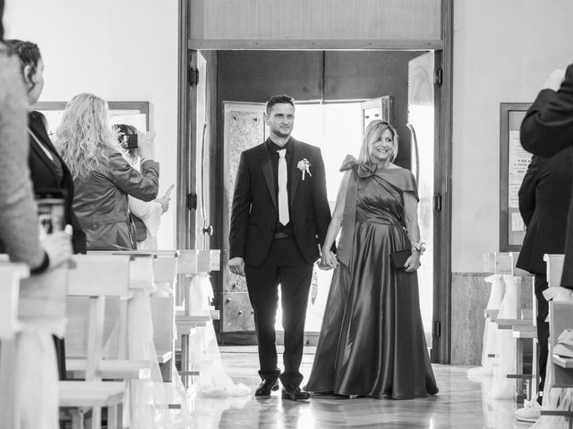 Il matrimonio di Sonia e Alessandro a Camerano, Ancona 41