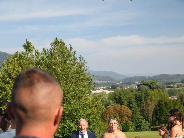 Il matrimonio di Mattia e Michela a Corte Franca, Brescia 12