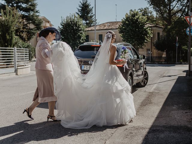 Il matrimonio di Vivienne e Matteo a Rimini, Rimini 30