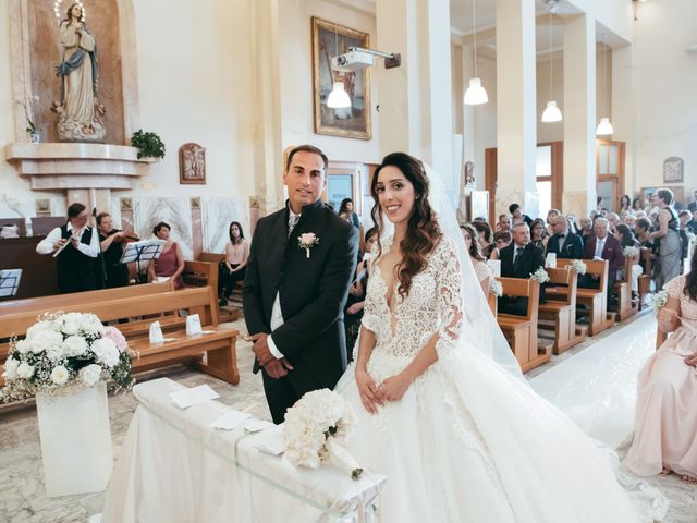 Il matrimonio di Francesca e Giuseppe a Giardini-Naxos, Messina 17