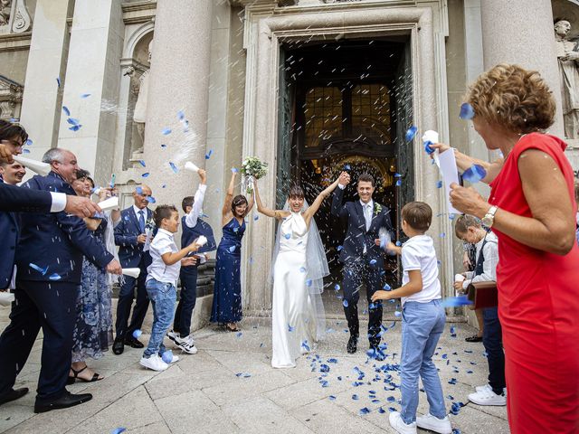 Il matrimonio di Stefano e Zlatina a Busto Arsizio, Varese 15