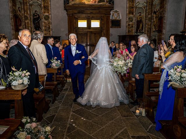 Il matrimonio di Martino e Camilla a Oleggio Castello, Novara 16