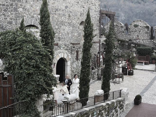 Il matrimonio di Angela e Massimo a Caivano, Napoli 15
