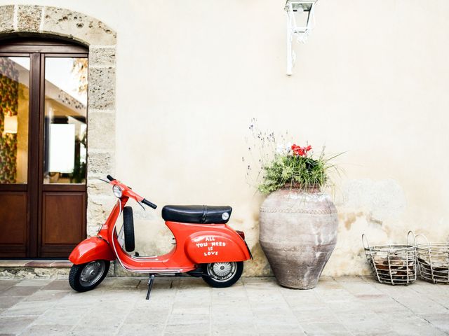 Il matrimonio di Peppe e Martina a Caltagirone, Catania 5