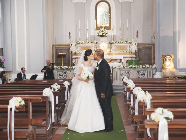 Il matrimonio di Antonio e Giusy a Caiazzo, Caserta 32