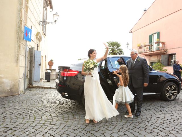 Il matrimonio di Daniele e Daniela a Anguillara Sabazia, Roma 14