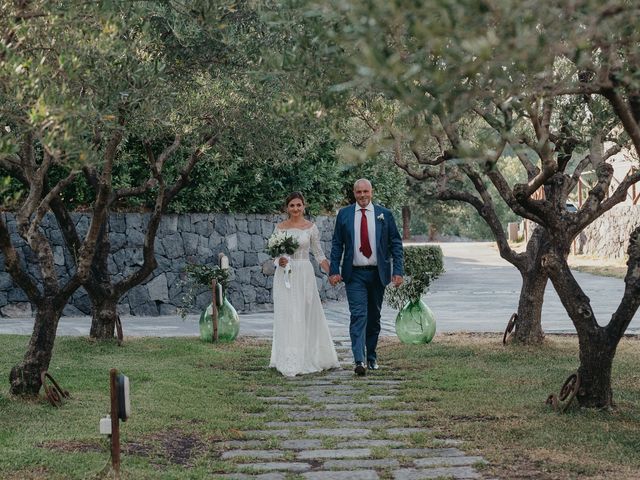 Il matrimonio di Sylvester e Martina a Linguaglossa, Catania 16