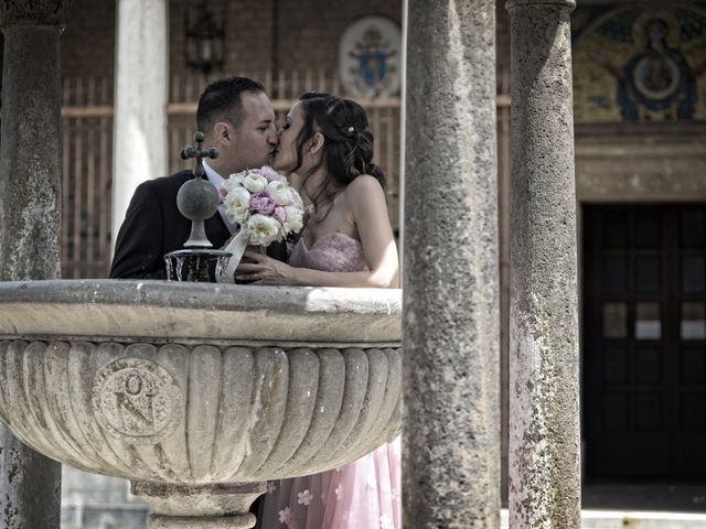 Il matrimonio di Massimo e Valentina a Ciampino, Roma 26
