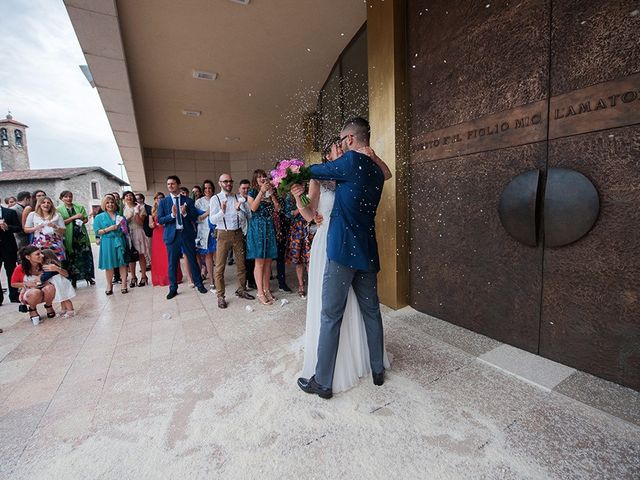 Il matrimonio di Roberto e Ylenia a Grassobbio, Bergamo 30