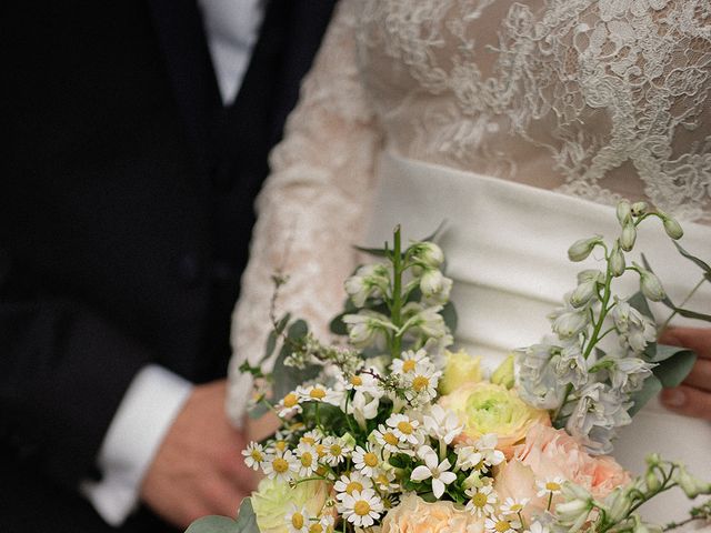 Il matrimonio di Simone e Chezia a Carate Brianza, Monza e Brianza 31