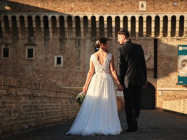 Il matrimonio di Matteo e Irene a Senigallia, Ancona 28