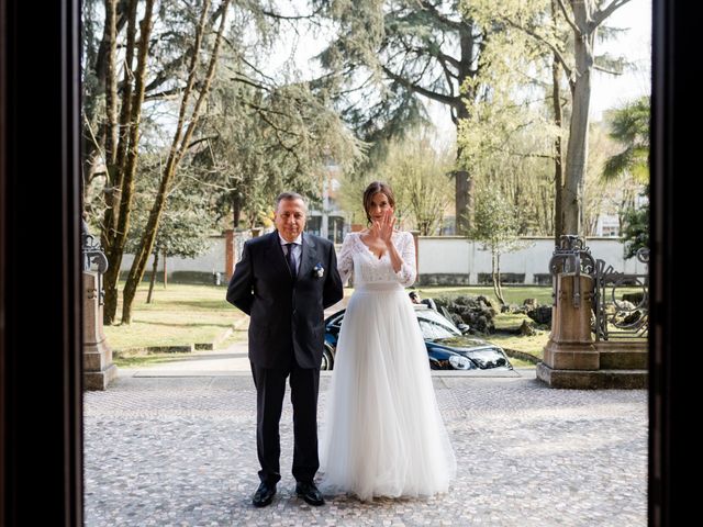 Il matrimonio di Federico e Roberta a Legnano, Milano 30