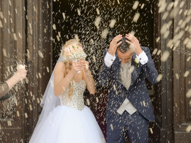 Il matrimonio di Andrea e Benita a Anghiari, Arezzo 29