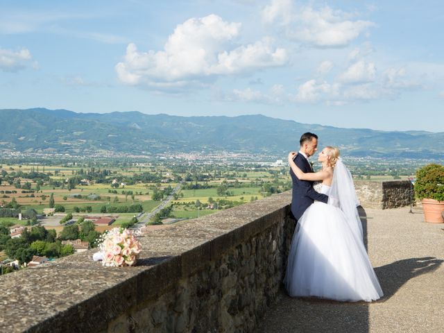 Il matrimonio di Andrea e Benita a Anghiari, Arezzo 37