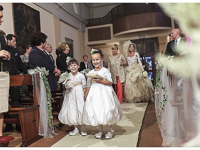 Il matrimonio di Gianni e Agata a Porto Sant&apos;Elpidio, Fermo 29