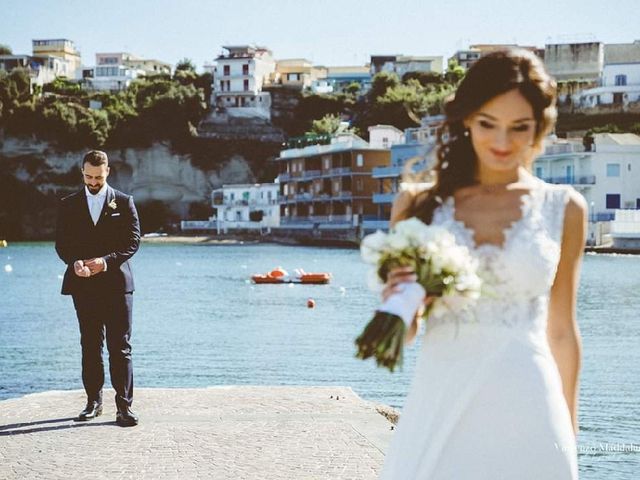 Il matrimonio di Raffaele  e Ilaria a Bacoli, Napoli 2