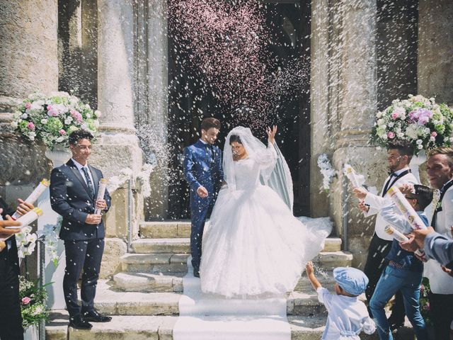 Il matrimonio di Giuseppe e Graziana a Mirabella Imbaccari, Catania 19