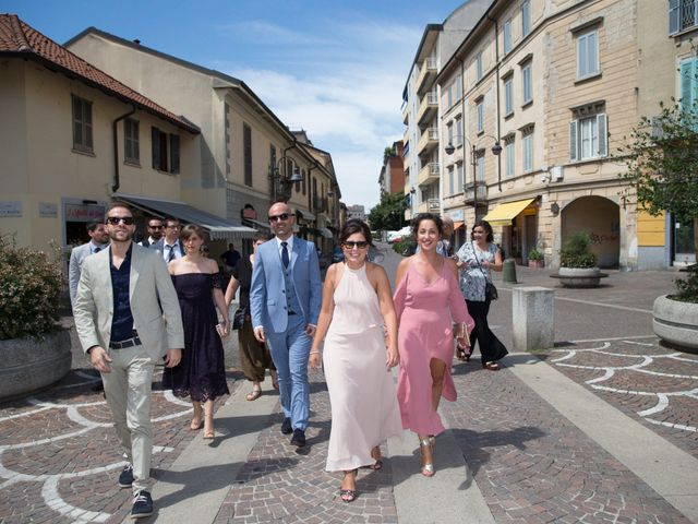 Il matrimonio di Marco e Valentina a Corsico, Milano 30