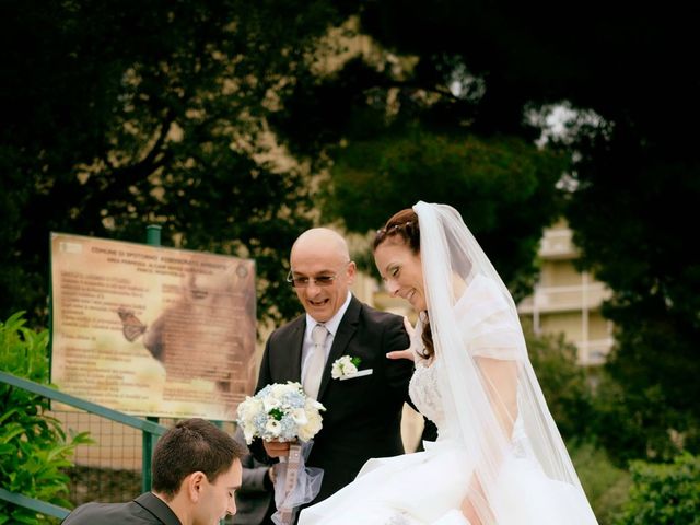 Il matrimonio di Simone e Elisa a Spotorno, Savona 18
