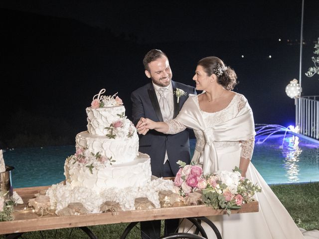 Il matrimonio di Vincenzo e Silvia a Caraffa di Catanzaro, Catanzaro 18