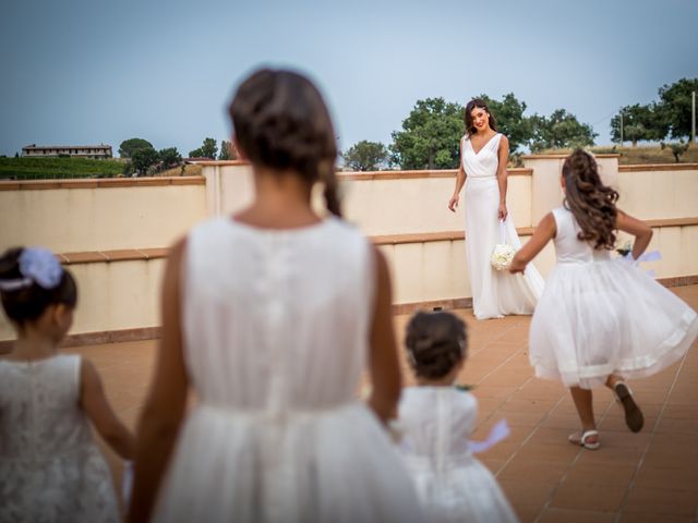 Il matrimonio di Paolo e Laura a Cirò Marina, Crotone 24