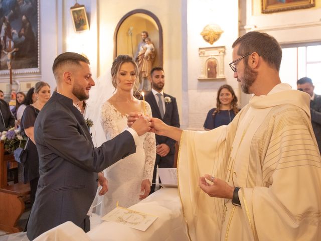 Il matrimonio di Fabio e Annamaria a Monterosi, Viterbo 23
