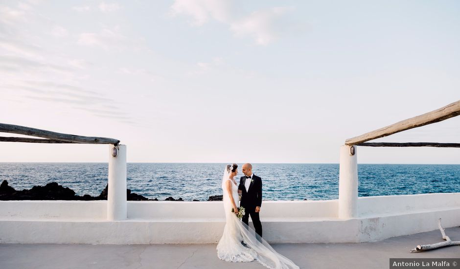 Il matrimonio di Sergio e Talitha a Stromboli, Messina