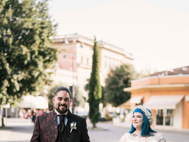 Il matrimonio di Giulia e Mattia a Lucca, Lucca 43