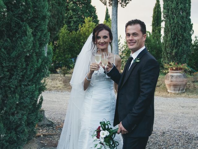 Il matrimonio di Mirca e Luca a Asciano, Siena 25