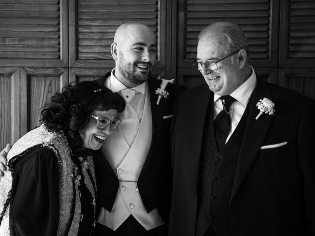 Il matrimonio di Simona e Zaccaria a Francavilla al Mare, Chieti 9