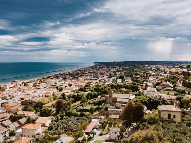 Il matrimonio di Simona e Zaccaria a Francavilla al Mare, Chieti 35