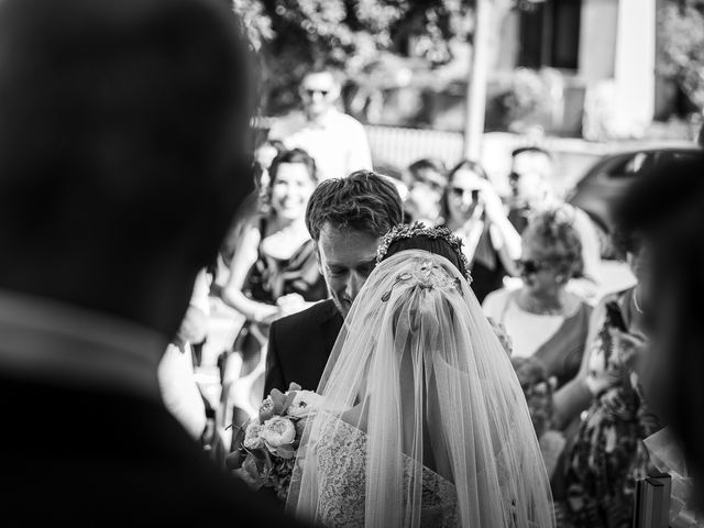 Il matrimonio di Nicolas e Valentina a Oristano, Oristano 23