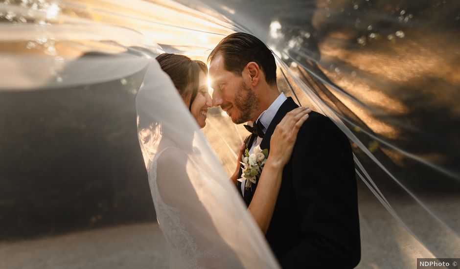 Il matrimonio di Valeria e Francesco a Torre del Lago, Lucca