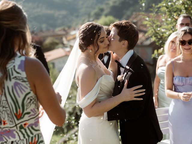 Il matrimonio di Maddi e Ella a Lucca, Lucca 31