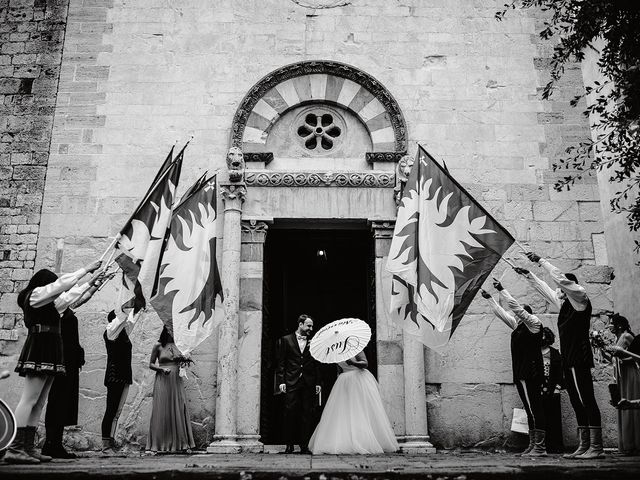 Il matrimonio di Ilaria e Francesco a Suvereto, Livorno 45