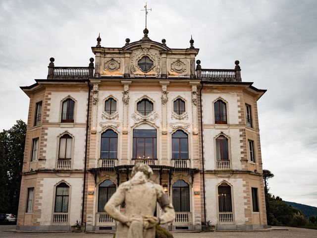 Il matrimonio di William e Ilaria a Varano Borghi, Varese 1