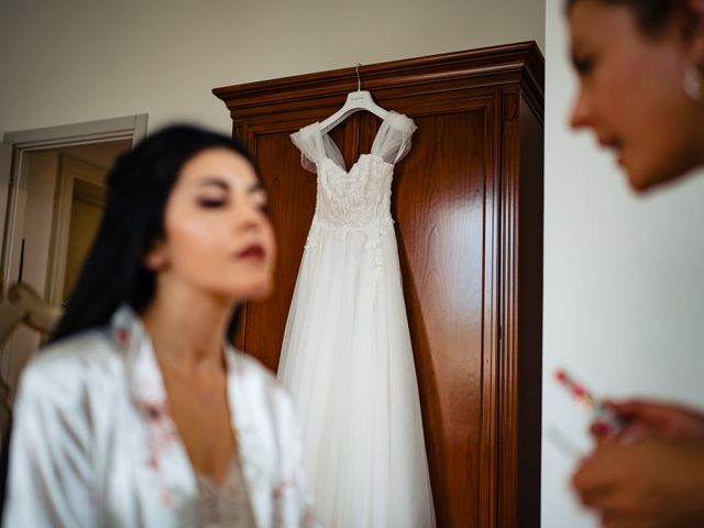 Il matrimonio di William e Ilaria a Varano Borghi, Varese 17